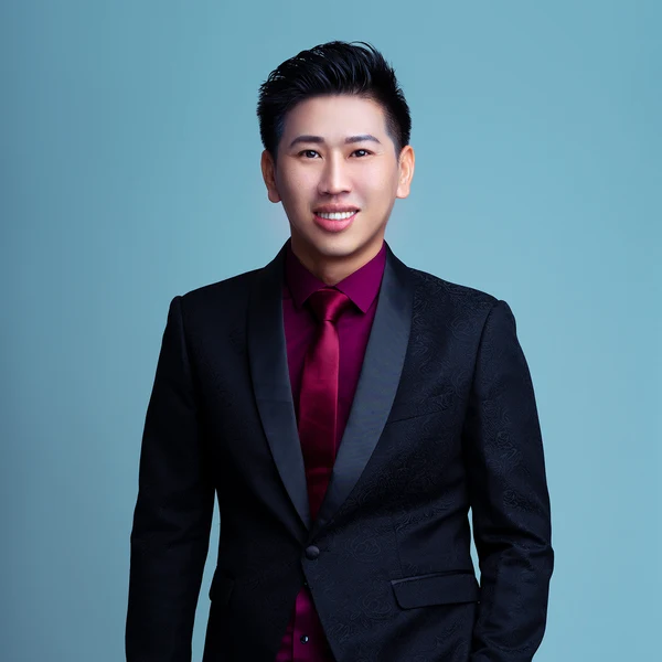 Alex King — Managing Director